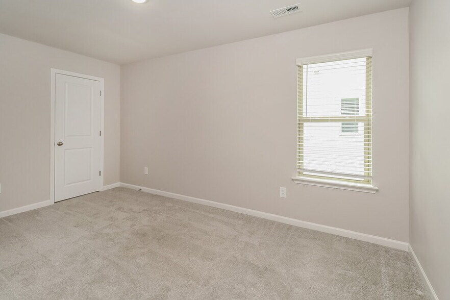 Building Photo - 4331 Drifter Dr