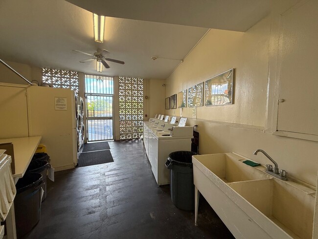 Building Photo - Upgraded studio at the Holiday Village $16...