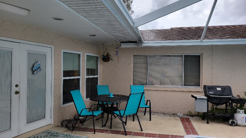 Building Photo - 11619 80th Ave