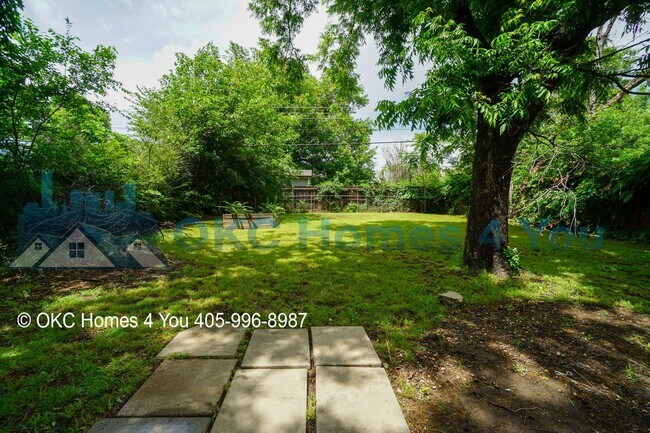 Building Photo - Move in ready. Updated 3 bed in NW OKC!