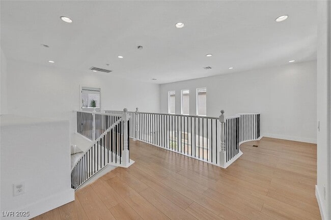 Building Photo - 2524 Flodden St
