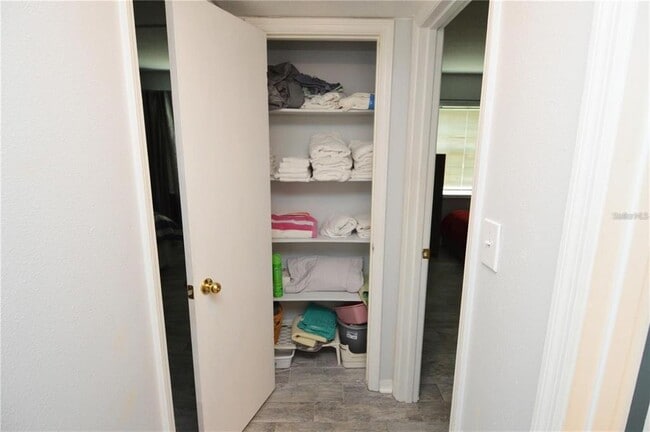 Building Photo - 3873 Pompano Dr SE