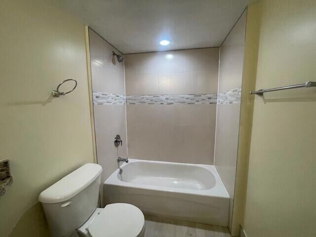 Building Photo - 4280 San Marino Blvd