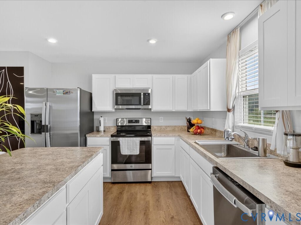 Building Photo - 4905 Gerald Dr