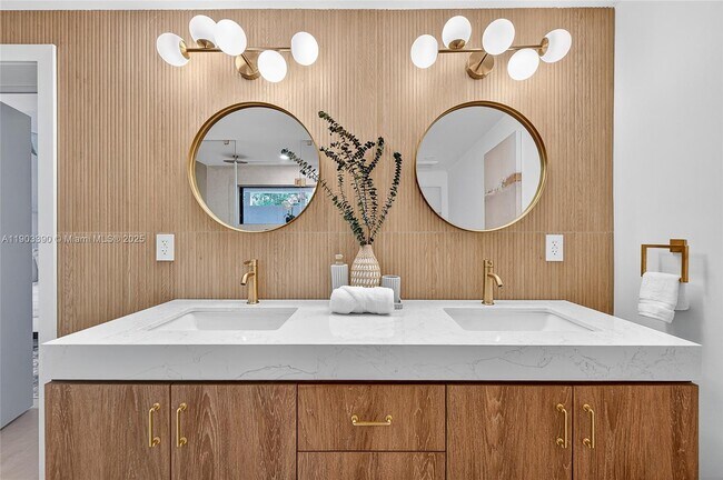 Building Photo - 7865 SW 183rd Terrace