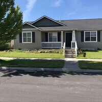 Building Photo - 63162 de Haviland St