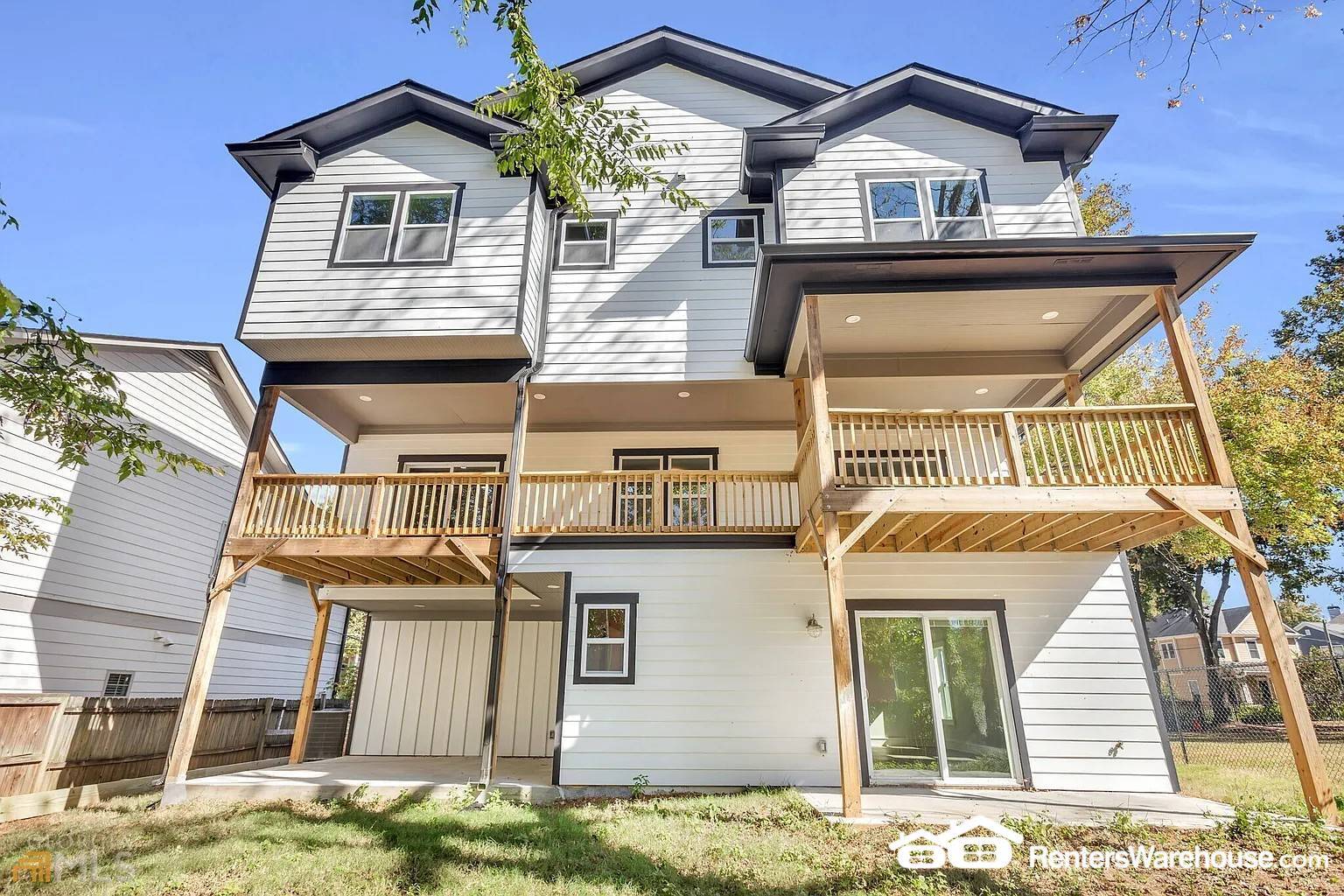 Building Photo - 3196 Mae Ave NE