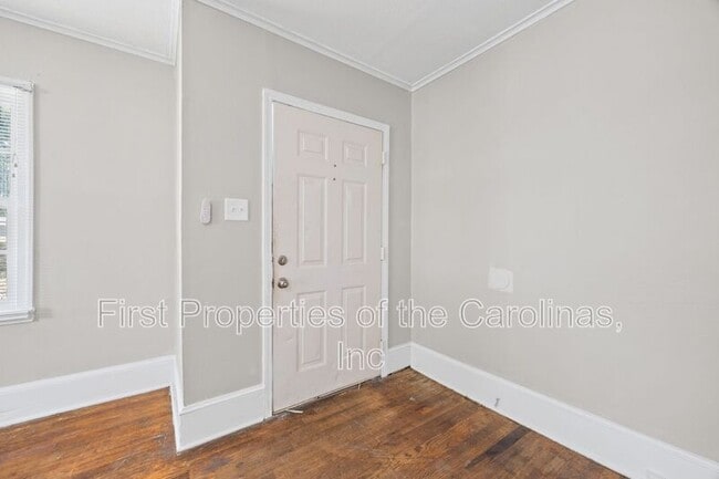Building Photo - 103 Culp St