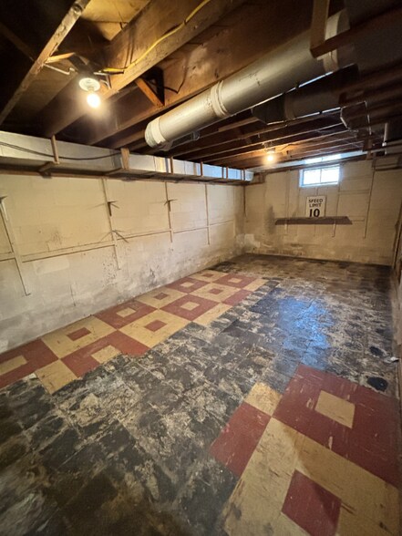 Building Photo - 3817 Miller Rd