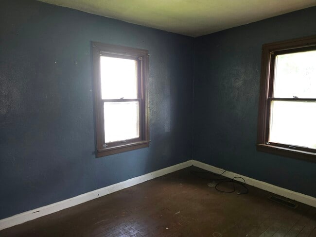 Building Photo - 3031 W Meidroth St