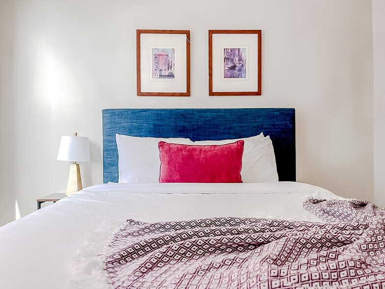 Building Photo - 1400 Walnut St