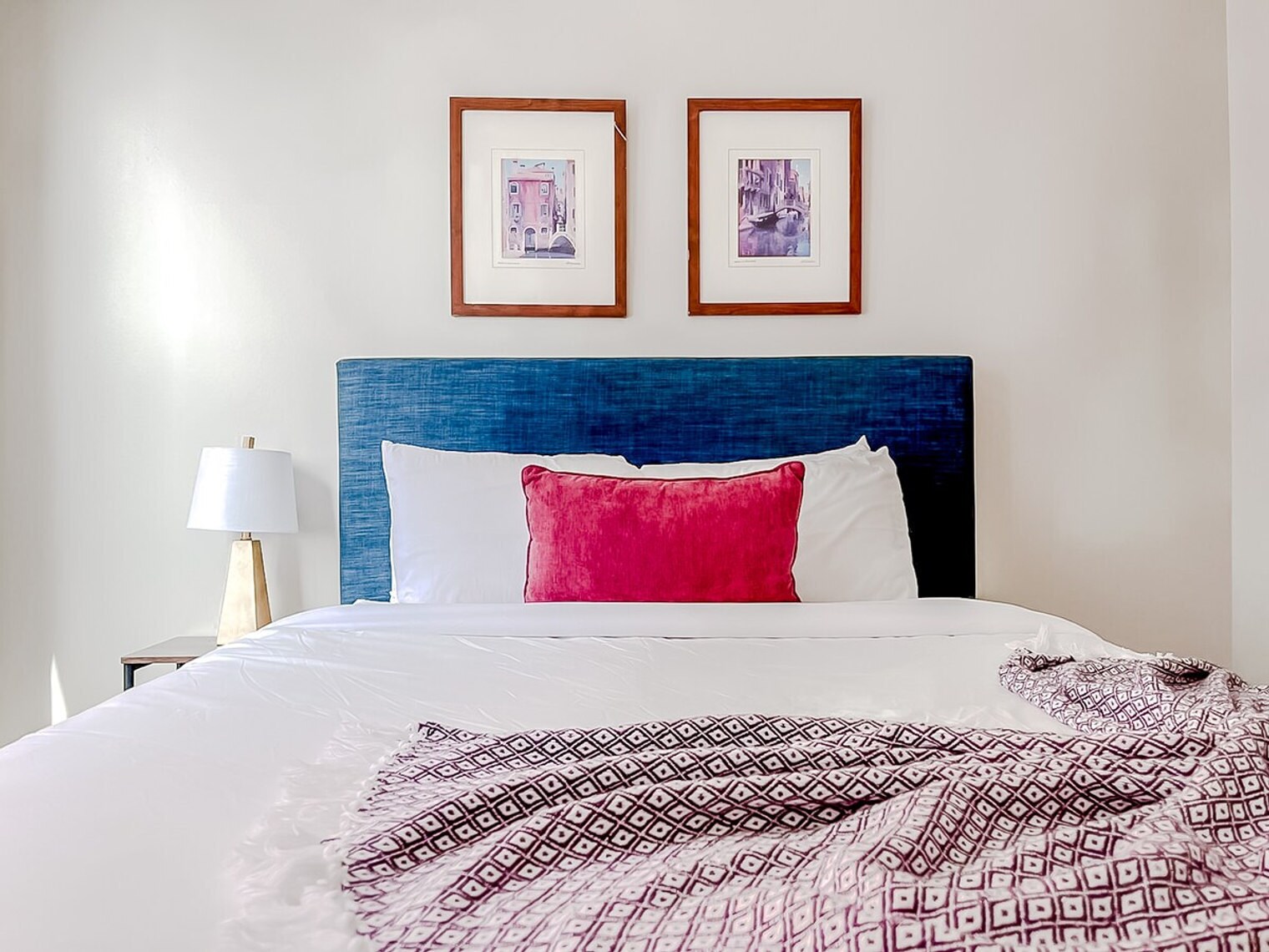 Building Photo - 1400 E Walnut St