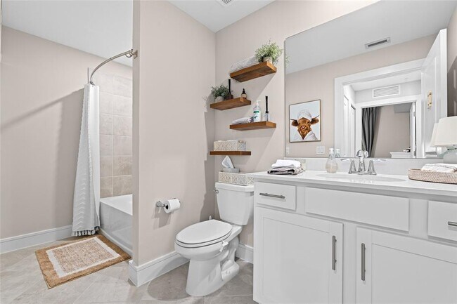 Building Photo - 5651 Double Eagle Cir