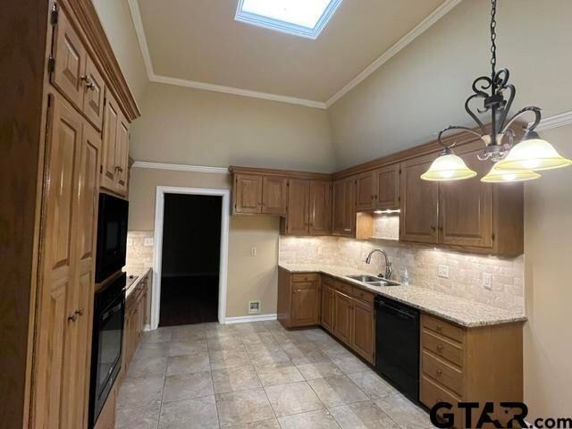 Building Photo - 418 Woodland Hills Dr