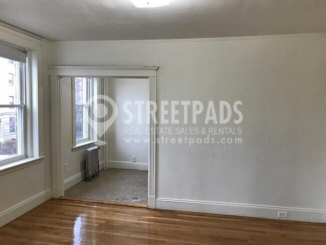 Building Photo - 1 bedroom in Boston MA 02215