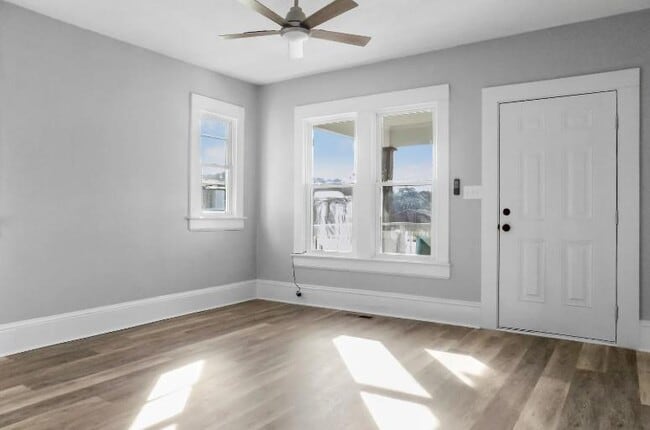 Building Photo - 1417 Cokey Rd