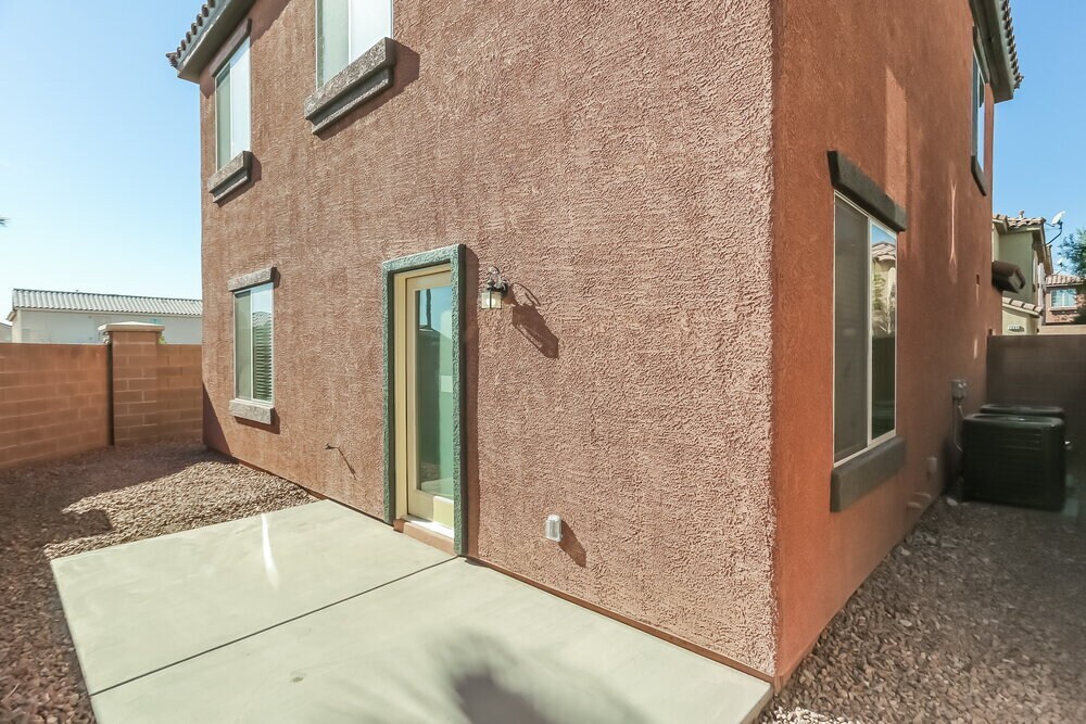 Building Photo - 7204 Amber Cascade Ct