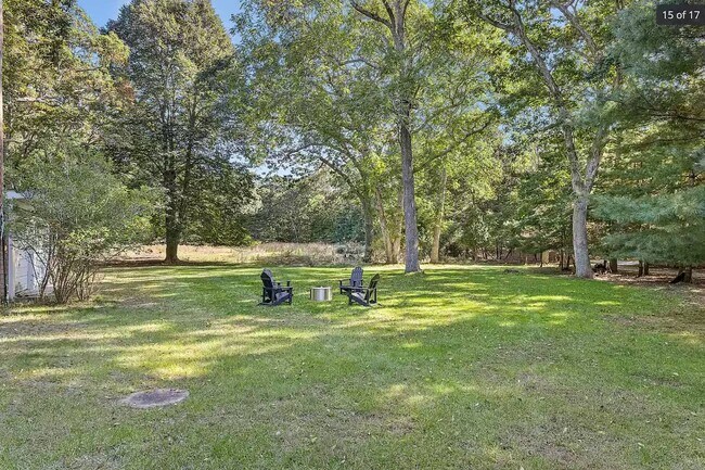 Building Photo - 3 Parsons Close