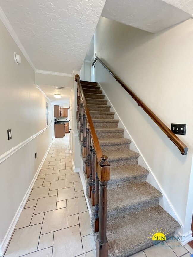 Building Photo - Spacious 4-Bedroom Home Minutes from Eglin AFB with a great home gym!