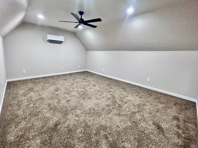 Building Photo - $1,995 Blackstone & Sierra 2 Bedroom Condo...