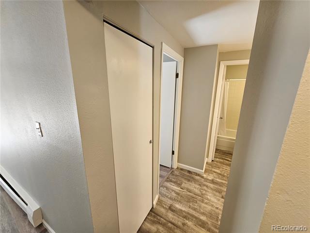 Building Photo - 1304 S Parker Rd