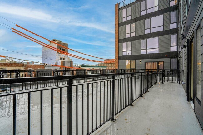 Building Photo - 2636 E York St