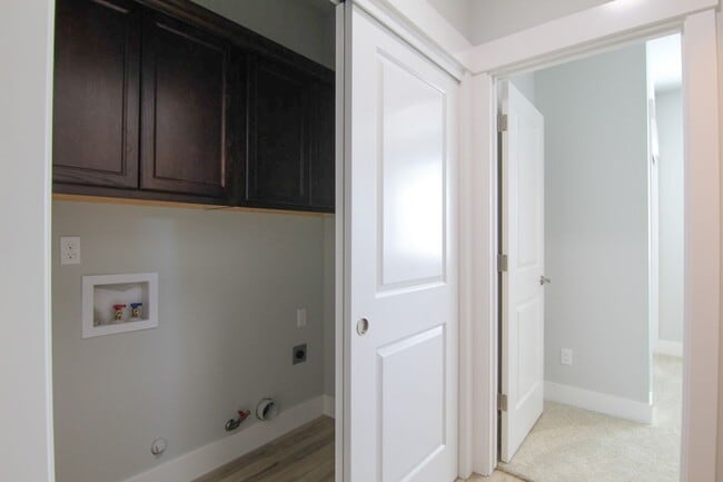 Building Photo - 1392 Bonhurst Dr