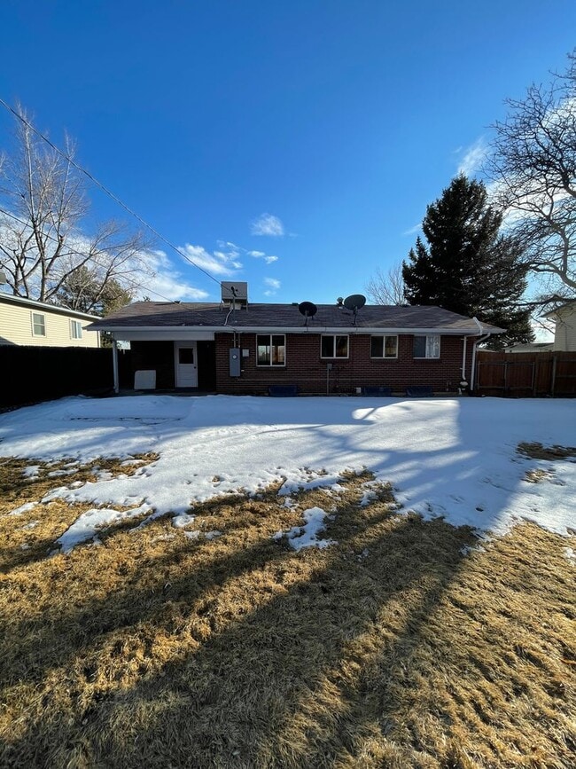 Building Photo - Beautiful 3 Bed and 2 Bath in Northglenn