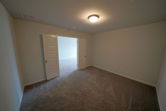 Building Photo - Gorgeous Like-New Home in Asher Place (Sai...