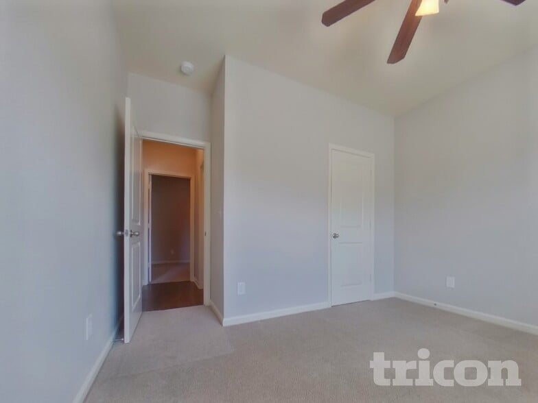 Building Photo - 116 Cypress Point