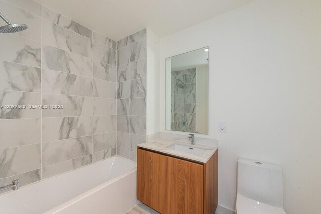 Building Photo - 1400 Biscayne Blvd