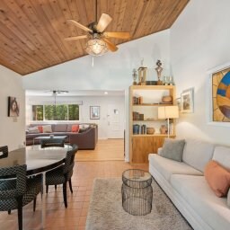 Building Photo - 17 Mohawk Trail