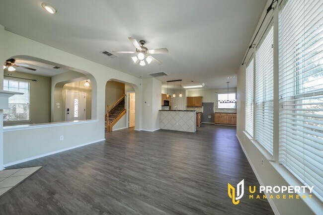 Building Photo - Must See Home in Keller ISD Area!