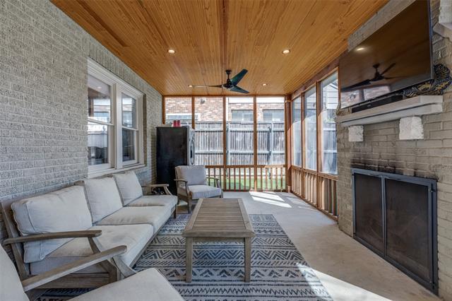 Building Photo - 3619 Asbury St