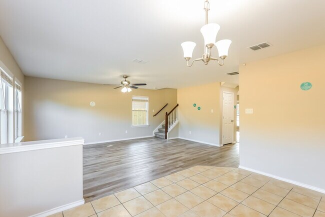 Building Photo - 9923 Mustang Rise