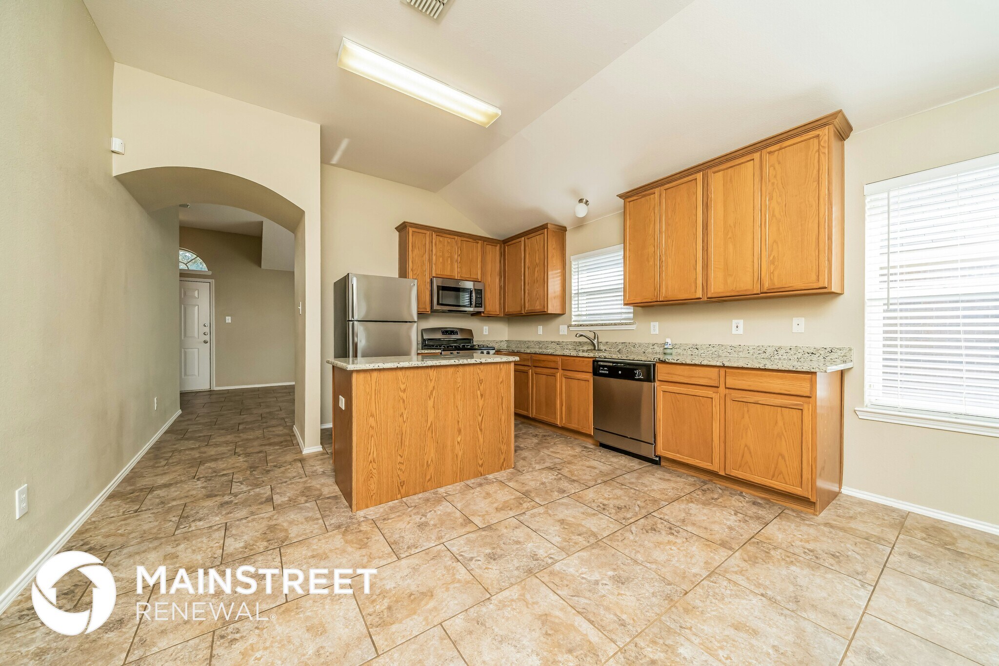 Building Photo - 623 Soledad St