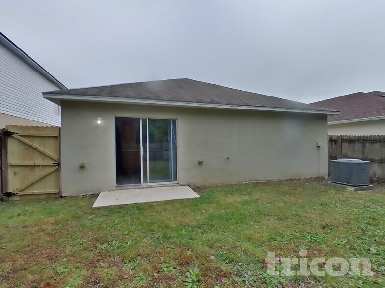 Building Photo - 3556 Alec Dr