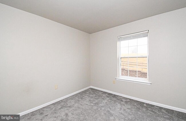 Building Photo - 1031 Balley Dr