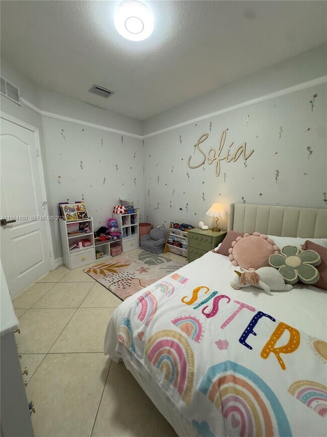 Building Photo - 11177 NW 79th Ln