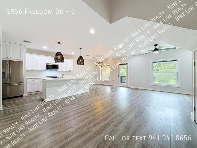 Building Photo - 1956 Freedom Dr