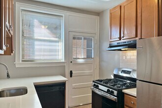 Building Photo - 8-12 Van Buren St. and 336-350 S. Austin Blvd.