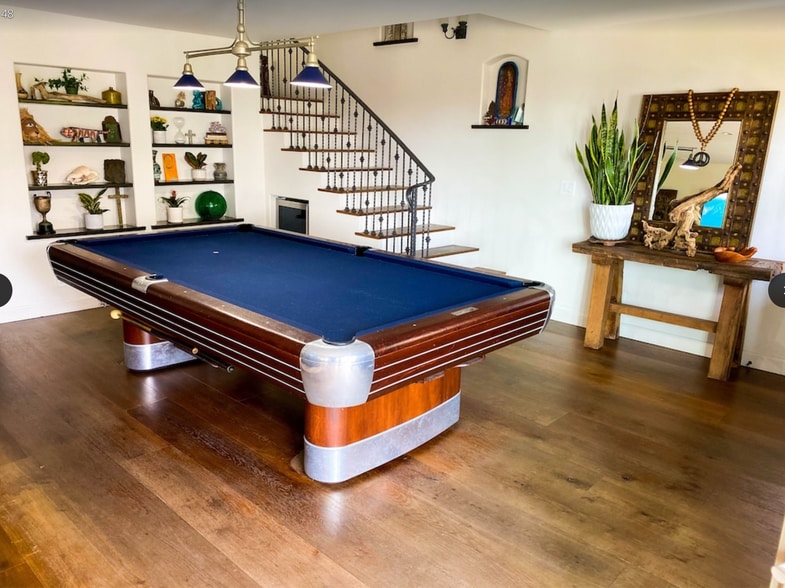 Building Photo - 221 24th St