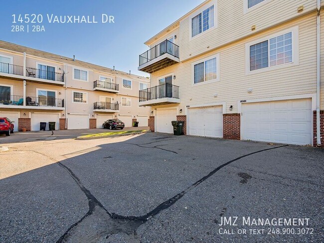 Building Photo - 14520 Vauxhall Dr