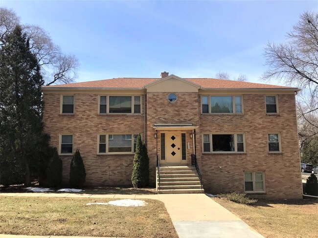 Building Photo - 3315 Harvey St