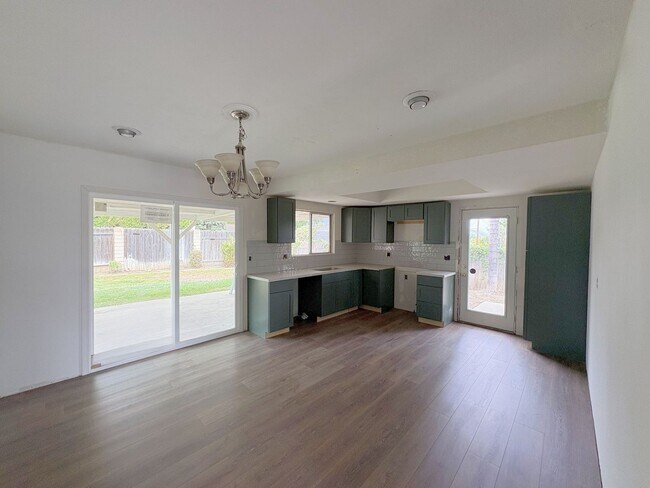 Building Photo - Coming Soon! Red Hill Home 11/01/25