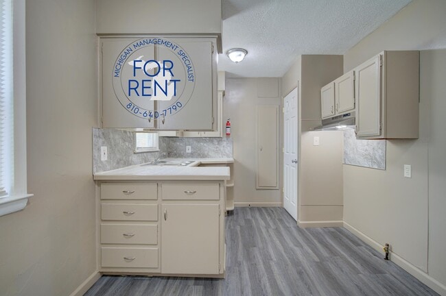 Building Photo - 2857 Stevenson St