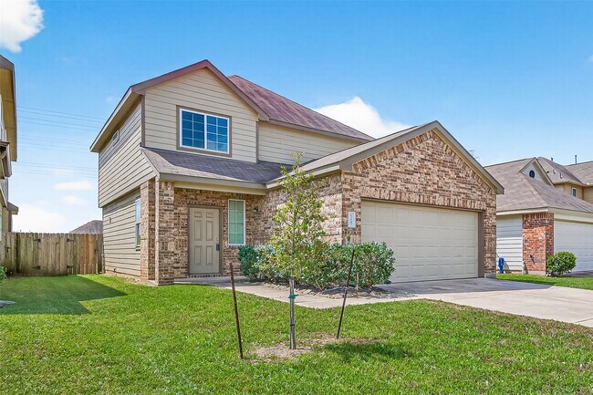 Building Photo - 17247 Quiet Song Ct