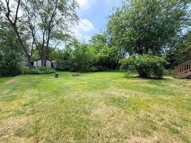 Building Photo - 8517 W 87th Pl