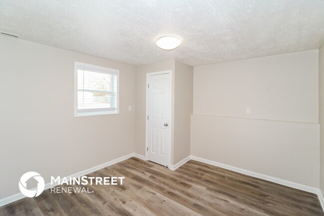 Building Photo - 7083 Centralia Rd