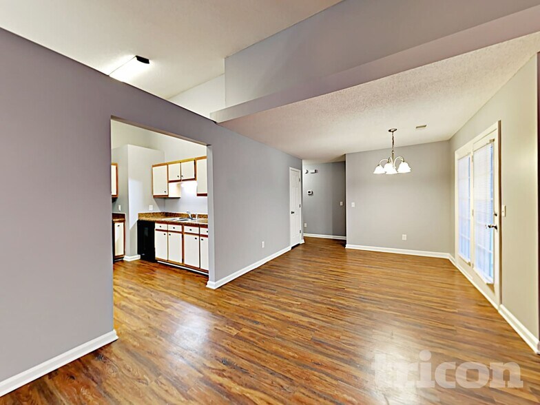 Building Photo - 109 Jaybird Ln